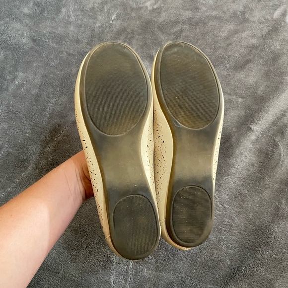 White Mountain Womens Flats Shoes - Picture 5 of 10